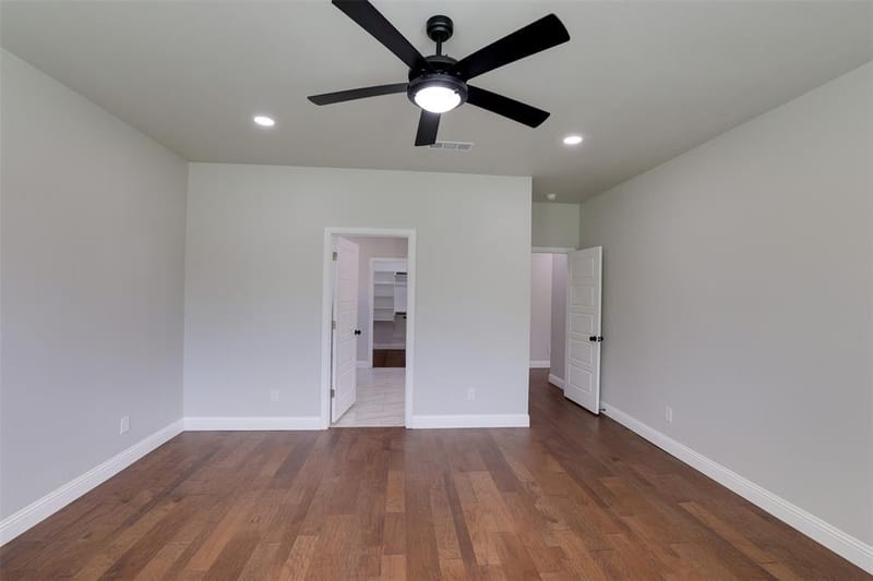 1804 Eastwood Court, Mansfield TX 76063 - Photo 13