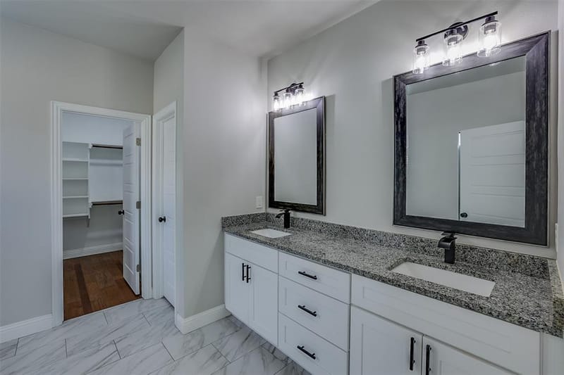 1804 Eastwood Court, Mansfield TX 76063 - Photo 14