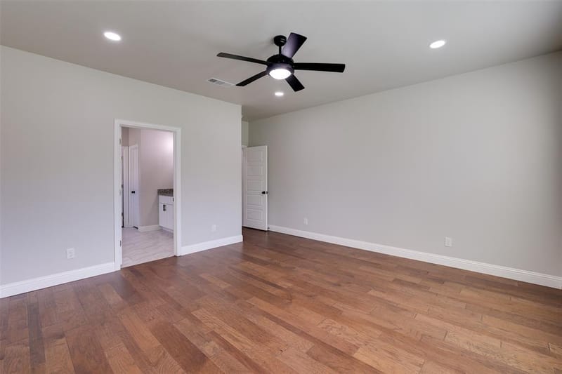 1804 Eastwood Court, Mansfield TX 76063 - Photo 11