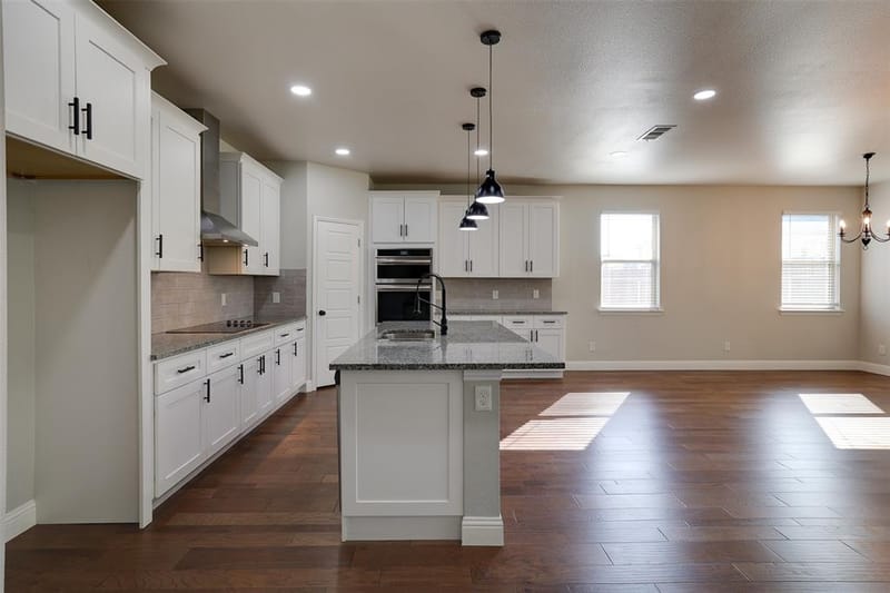 1804 Eastwood Court, Mansfield TX 76063 - Photo 19