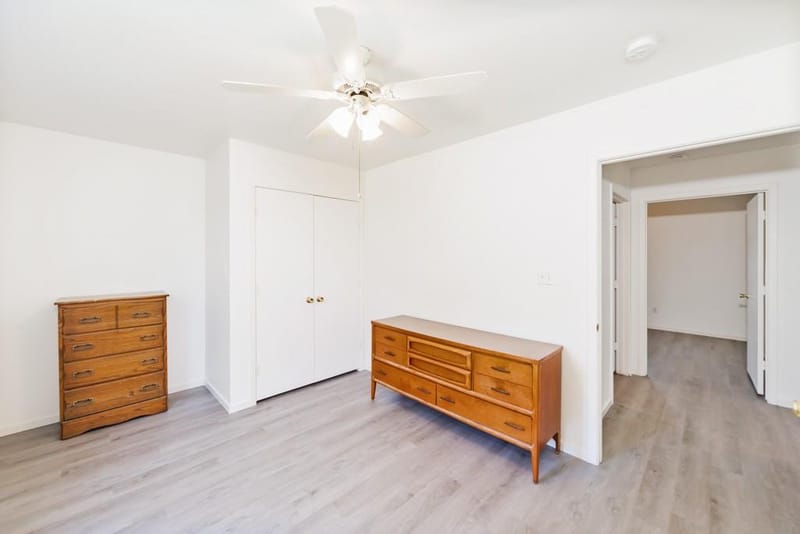 304 Missouri Street, Bowie TX 76230 - Photo 8