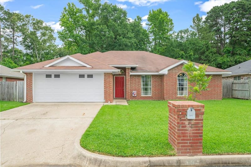 341 Frederick Circle, Flint TX 75762
