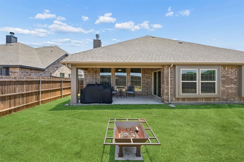 1005 Longbow Lane, Crowley TX 76036 - Photo 28
