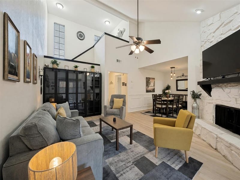 1603 Brentwood Drive, Irving TX 75061