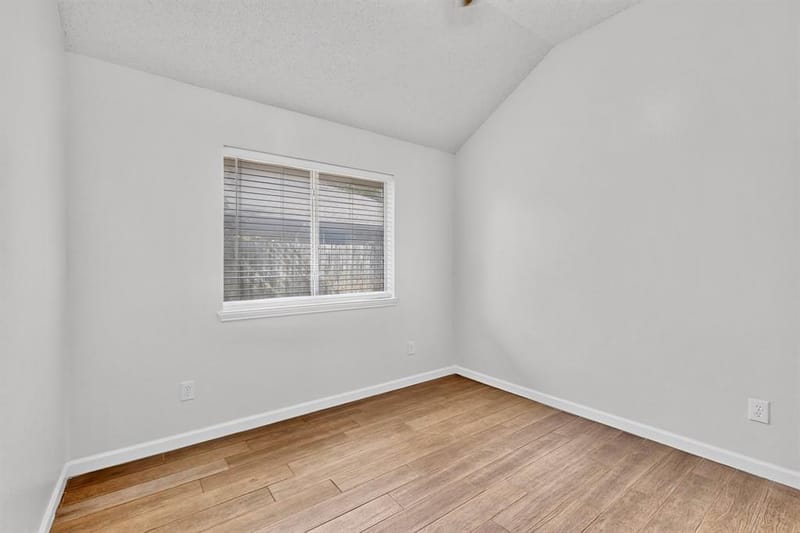 5205 Livermore Drive, Arlington TX 76017 - Photo 27