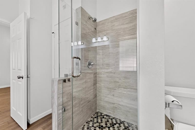 5205 Livermore Drive, Arlington TX 76017 - Photo 22