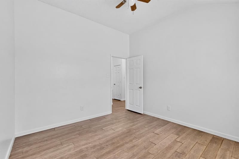 5205 Livermore Drive, Arlington TX 76017 - Photo 25