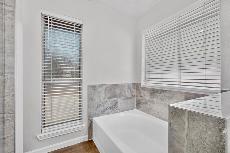 5205 Livermore Drive, Arlington TX 76017 - Photo 21