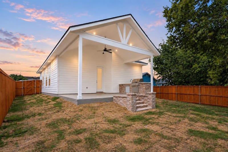 204 3rd Street, Hillsboro TX 76645 - Photo 22
