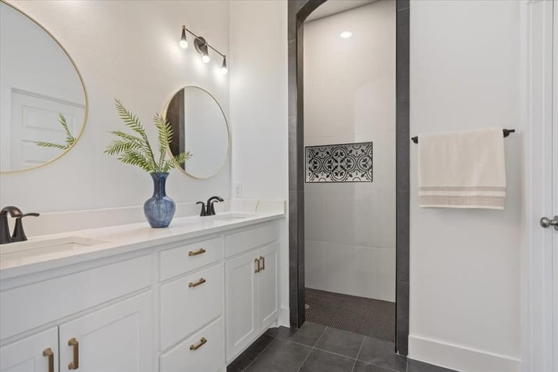 204 3rd Street, Hillsboro TX 76645 - Photo 14