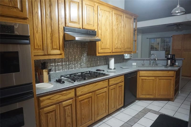 610 S Lillis Lane, Denison TX 75020 - Photo 13