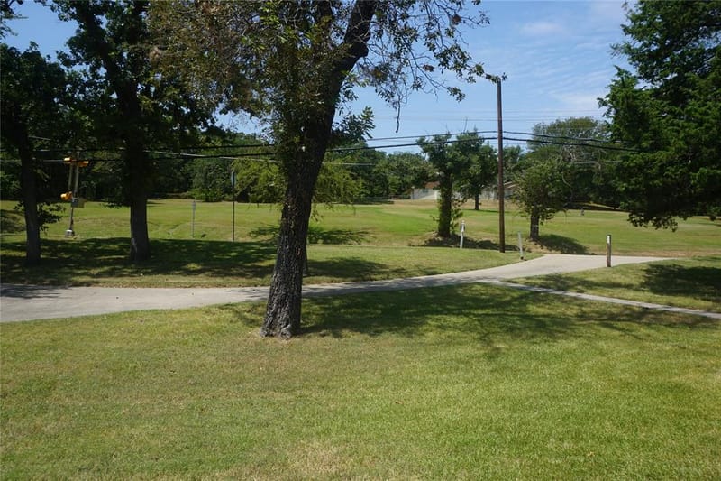 610 S Lillis Lane, Denison TX 75020 - Photo 38