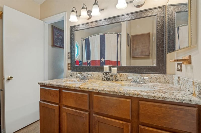2910 Spinner Lane, Grand Prairie TX 75052 - Photo 17