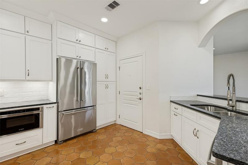 330 Las Colinas Boulevard E # 1420, Irving TX 75039 - Photo 7