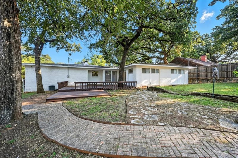 1310 W Cedar Street, Arlington TX 76012 - Photo 25