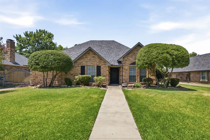 11 Edgemere Drive, Trophy Club TX 76262