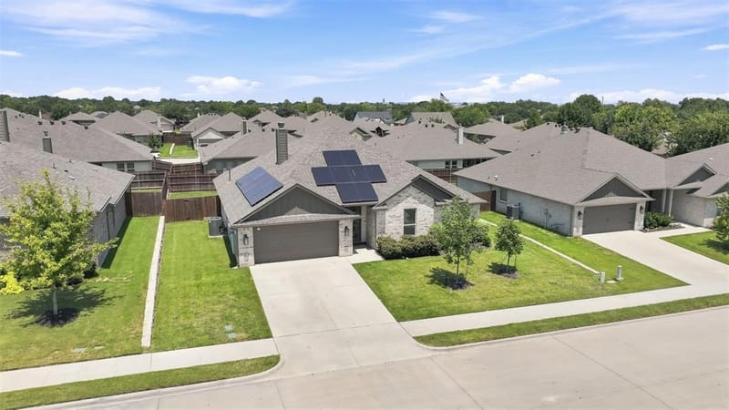 632 Steerman Court, Saginaw TX 76179 - Photo 25