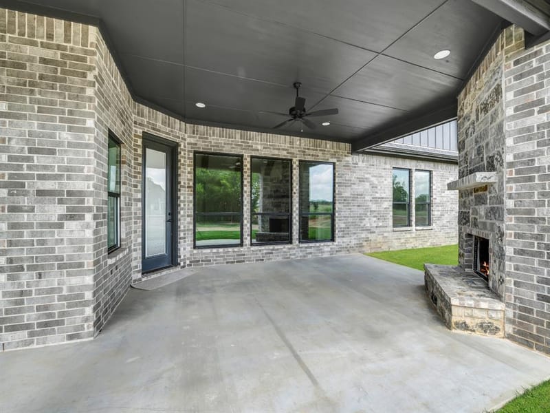 305 Wrangler Court, Weatherford TX 76088 - Photo 7