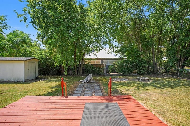 407 W 4th Street, Kaufman TX 75142 - Photo 31