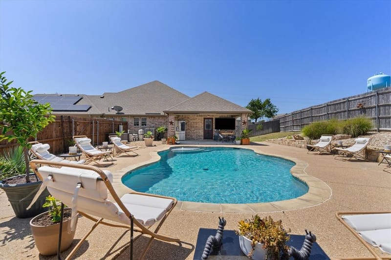 6041 Park View Drive, Midlothian TX 76065 - Photo 2