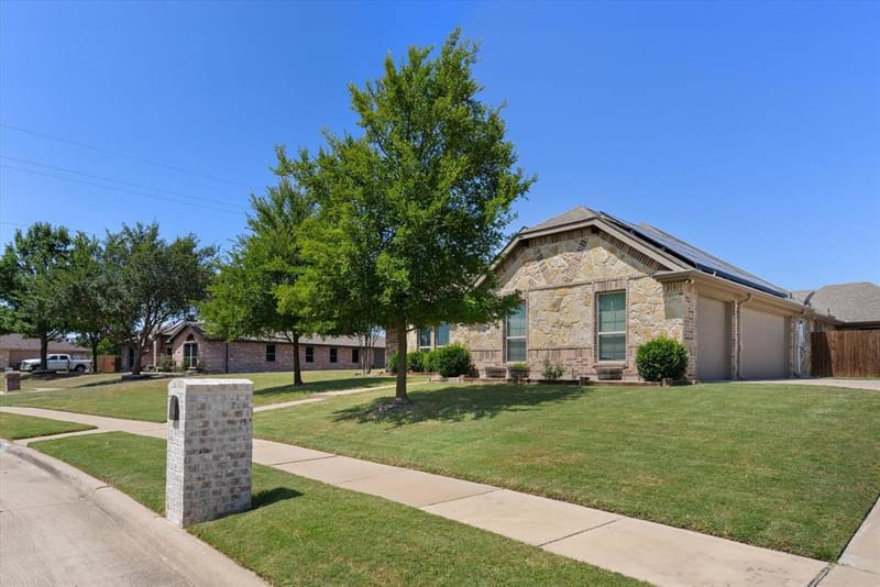 6041 Park View Drive, Midlothian TX 76065 - Photo 9