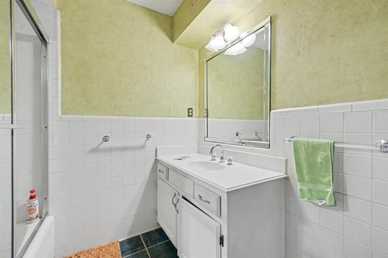 135 Creekside Drive, Double Oak TX 75077 - Photo 16