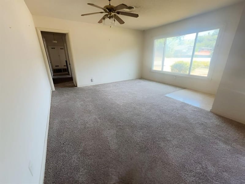 2125 Ridgeview Street, Fort Worth TX 76119 - Photo 7