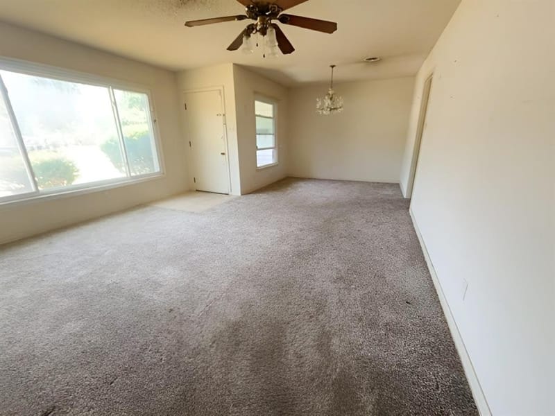 2125 Ridgeview Street, Fort Worth TX 76119 - Photo 5