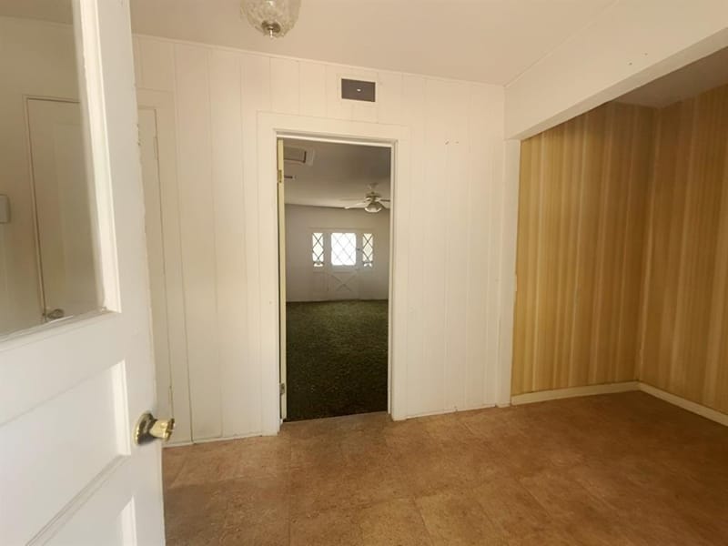 2125 Ridgeview Street, Fort Worth TX 76119 - Photo 11