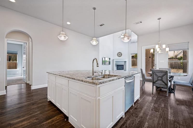 764 Thoroughbred Avenue, Frisco TX 75036 - Photo 5