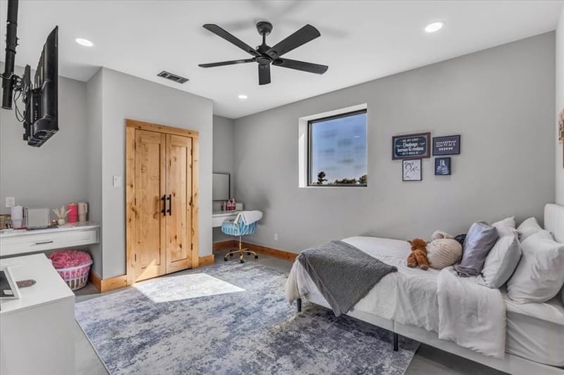 201 Private Road 107, Blum TX 76627 - Photo 20