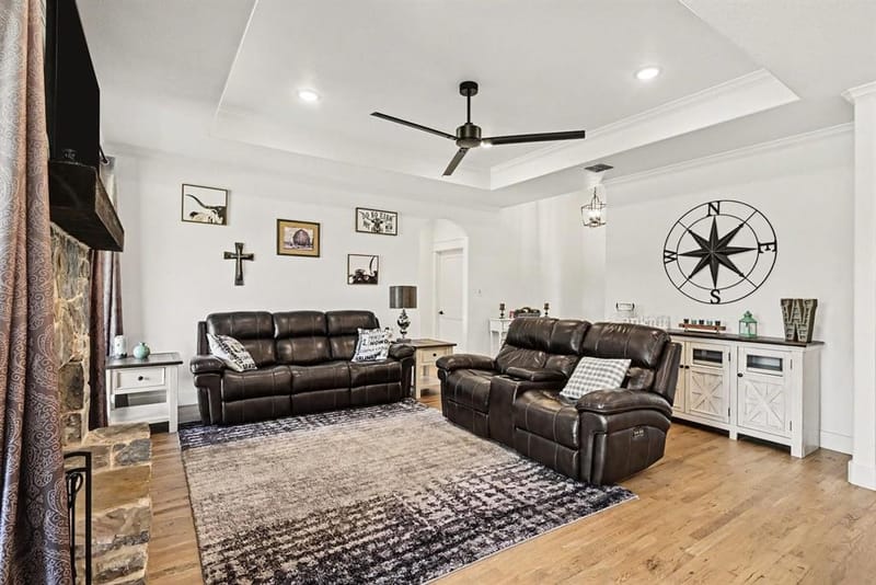 606 Central Road, Weatherford TX 76088 - Photo 3