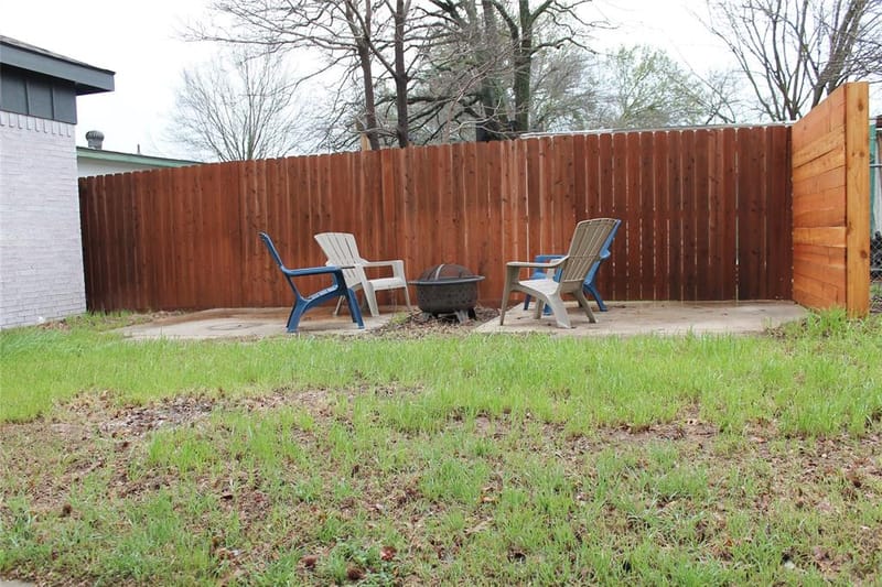 104 S Hubbard Street, Alvord TX 76225 - Photo 30