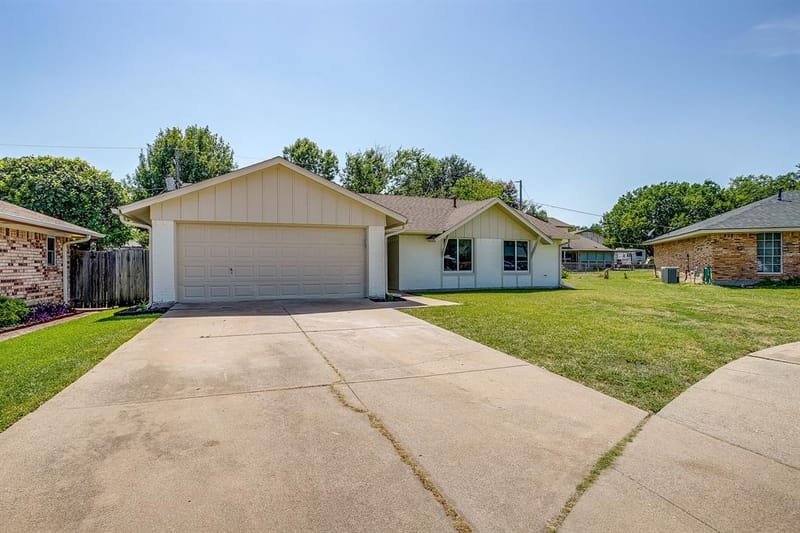 7017 Betsy Ross Court, Watauga TX 76148 - Photo 3