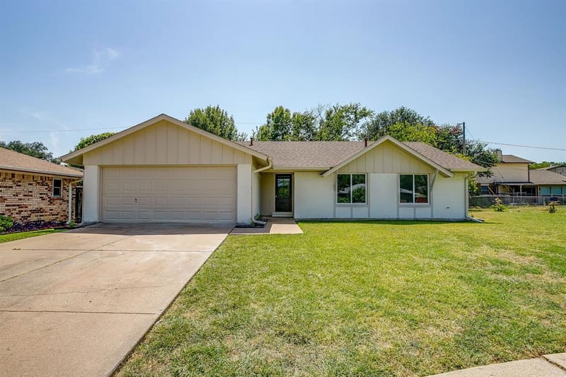 7017 Betsy Ross Court, Watauga TX 76148