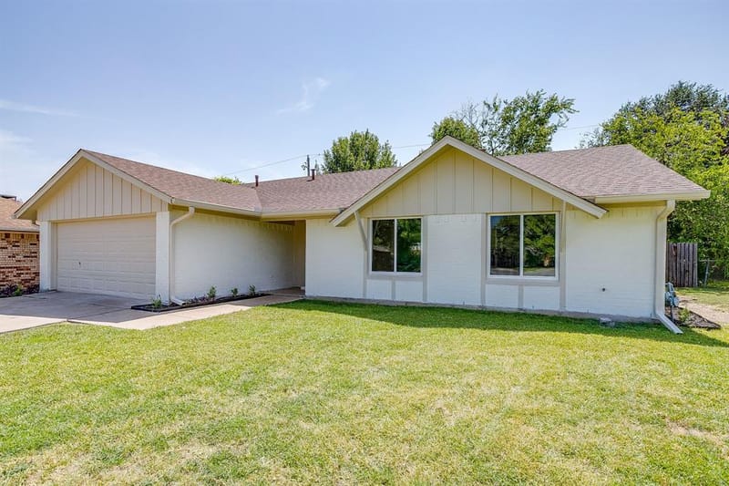 7017 Betsy Ross Court, Watauga TX 76148 - Photo 11