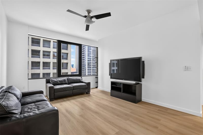 1200 Main Street # 1708, Dallas TX 75202 - Photo 4