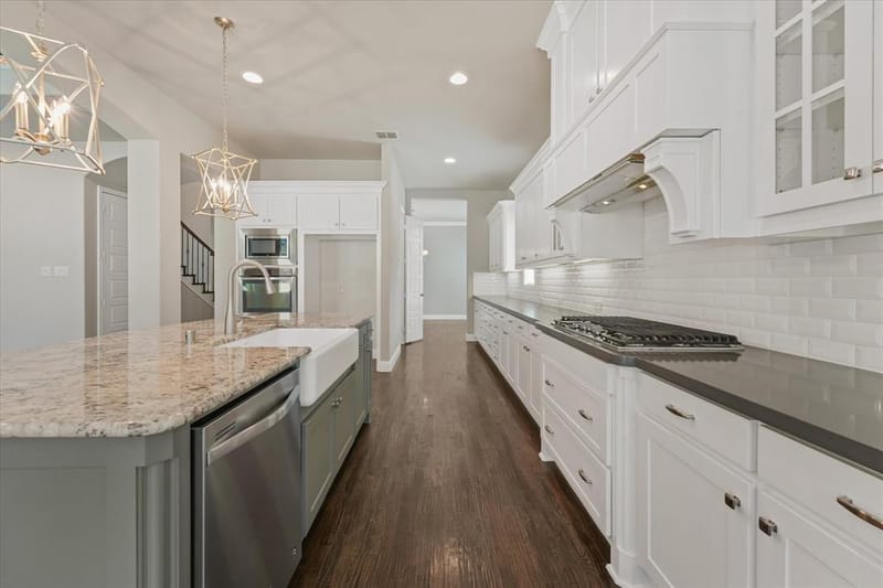 10846 Smoky Oak Trail, Argyle TX 76226 - Photo 2