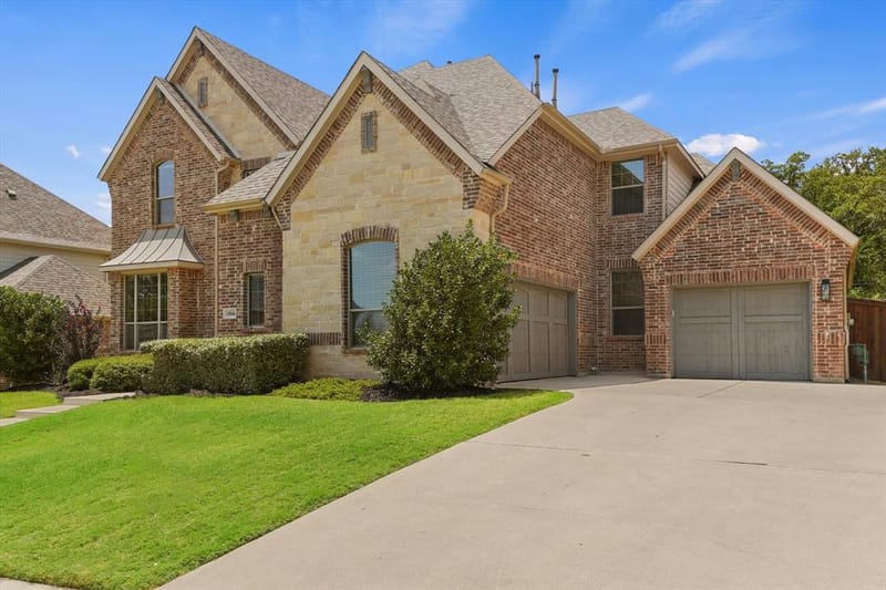 10846 Smoky Oak Trail, Argyle TX 76226 - Photo 4