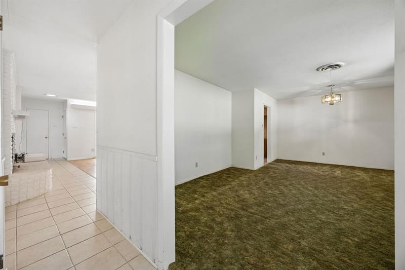 7154 Yolanda Drive, Fort Worth TX 76112 - Photo 9