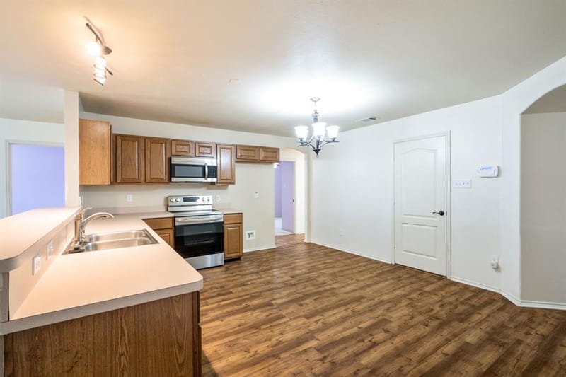 4306 Wood Stone Circle, Corinth TX 76208 - Photo 8