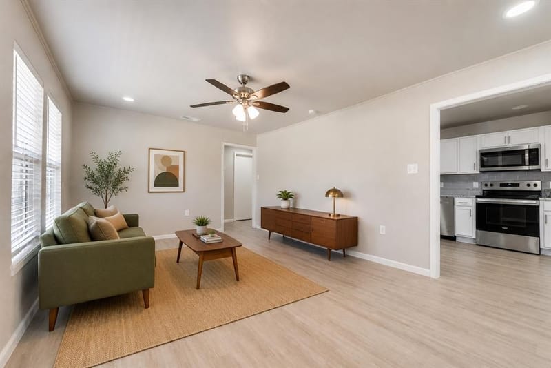 1318 Raines Street, Arlington TX 76010 - Photo 6