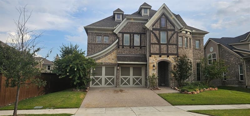 620 Oglethorpe Lane, Savannah TX 76227