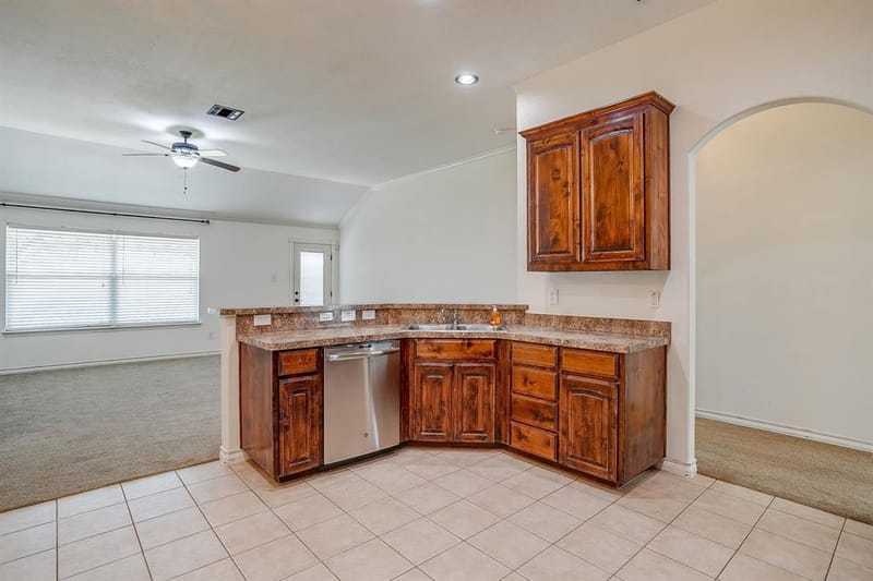 2214 Taylor Drive, Weatherford TX 76087 - Photo 13