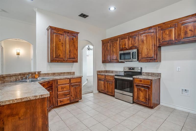 2214 Taylor Drive, Weatherford TX 76087 - Photo 14