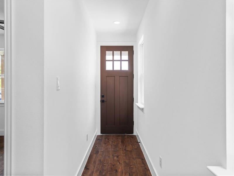 1104 E Annie Street, Fort Worth TX 76104 - Photo 5