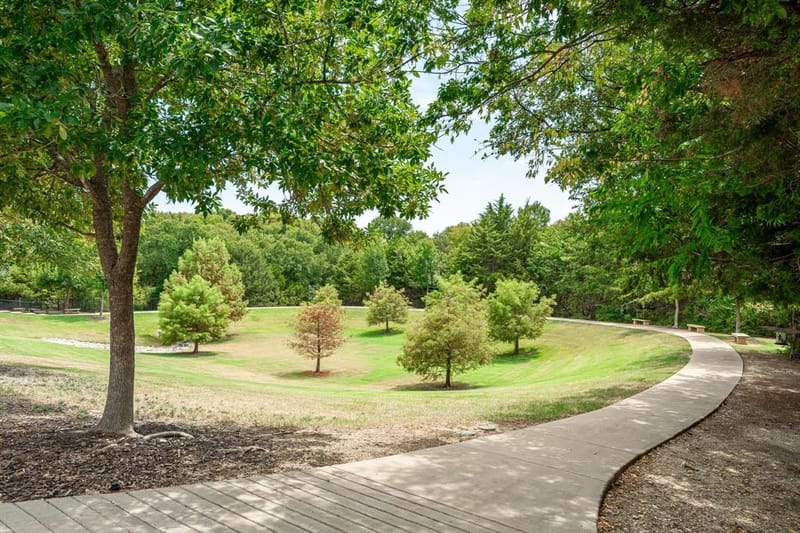 404 S State Highway 5, Fairview TX 75069 - Photo 37