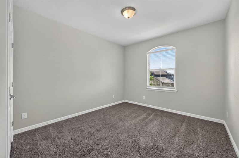 576 Pendennis Drive, Saginaw TX 76131 - Photo 13