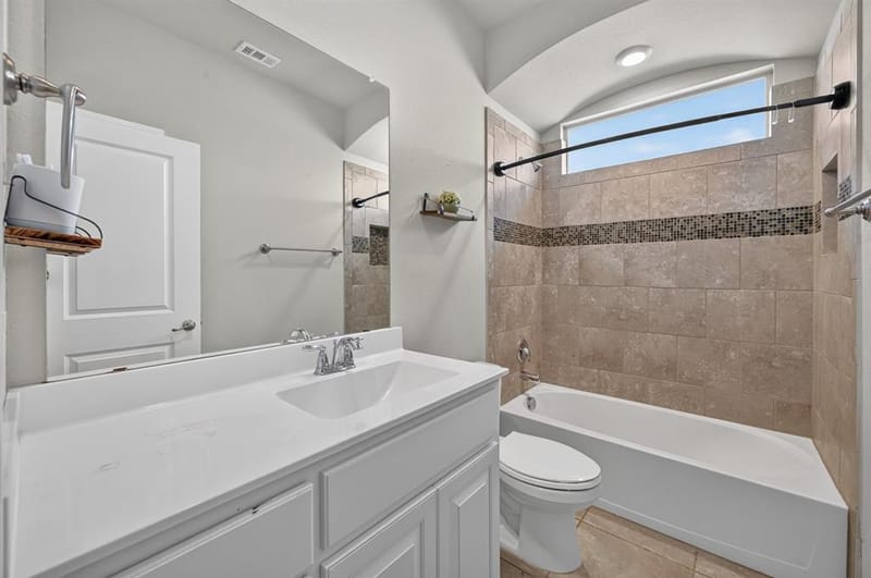576 Pendennis Drive, Saginaw TX 76131 - Photo 11