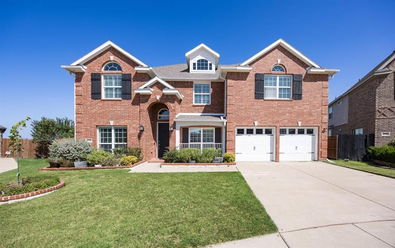 8520 Pinewood Drive, Fort Worth TX 76123